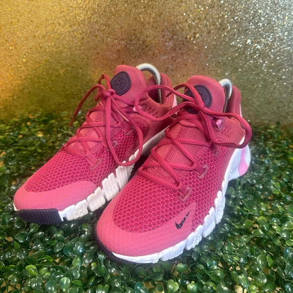 Nike Women's Free Metcon 4 - Picture 3 of 3